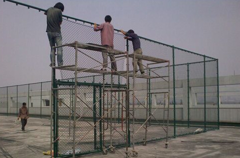 球場(chǎng)圍網(wǎng)安裝