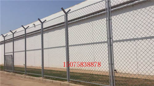 監(jiān)獄鋼網(wǎng)墻刀刺網(wǎng)？