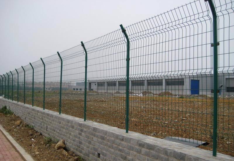 雙邊絲護欄網(wǎng)