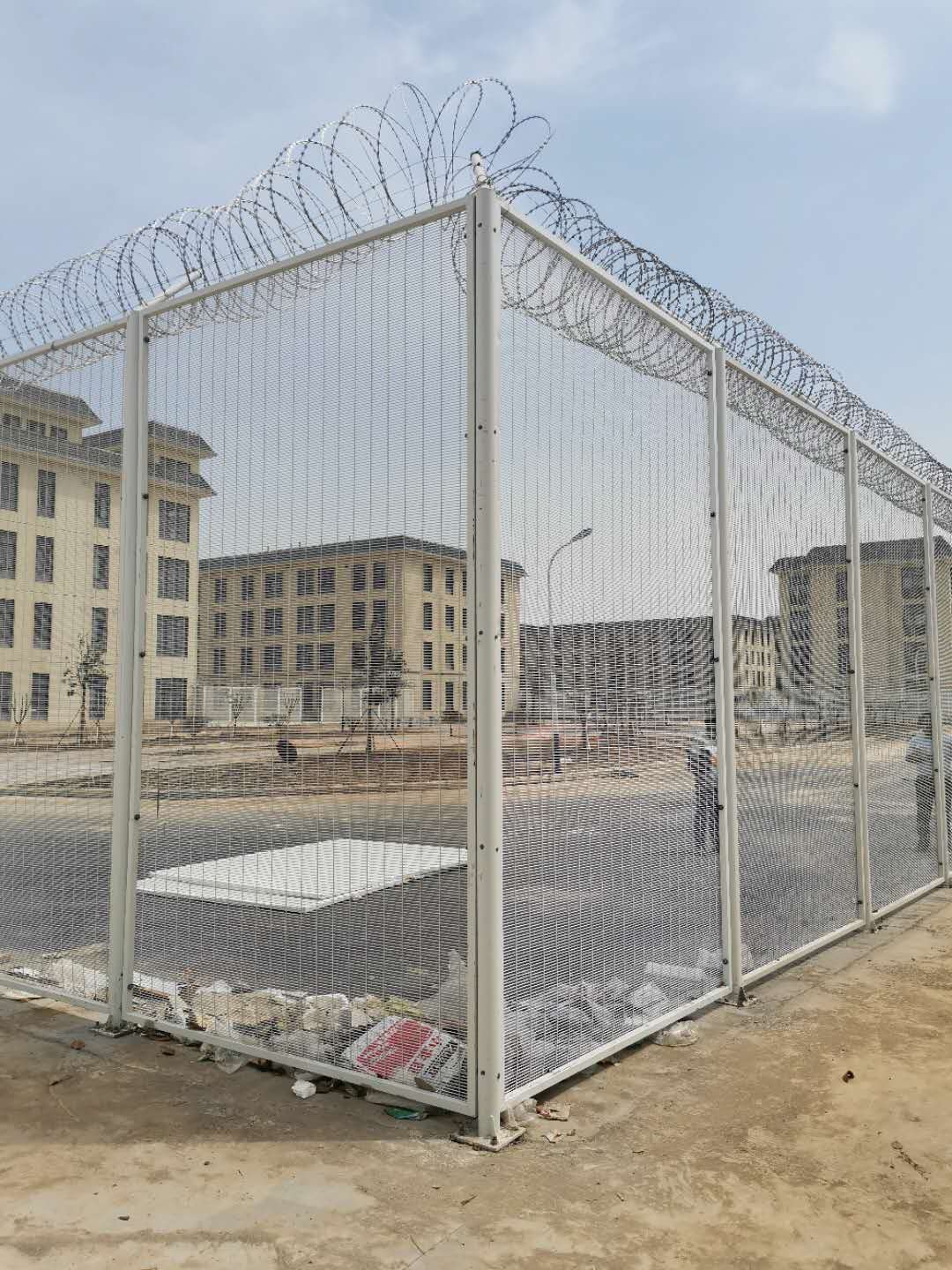 監(jiān)獄鋼網(wǎng)墻