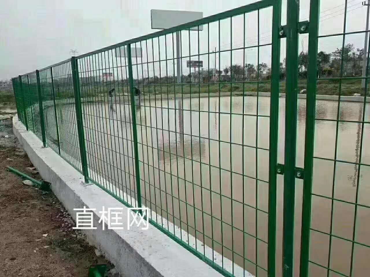 水庫庫區(qū)圍網