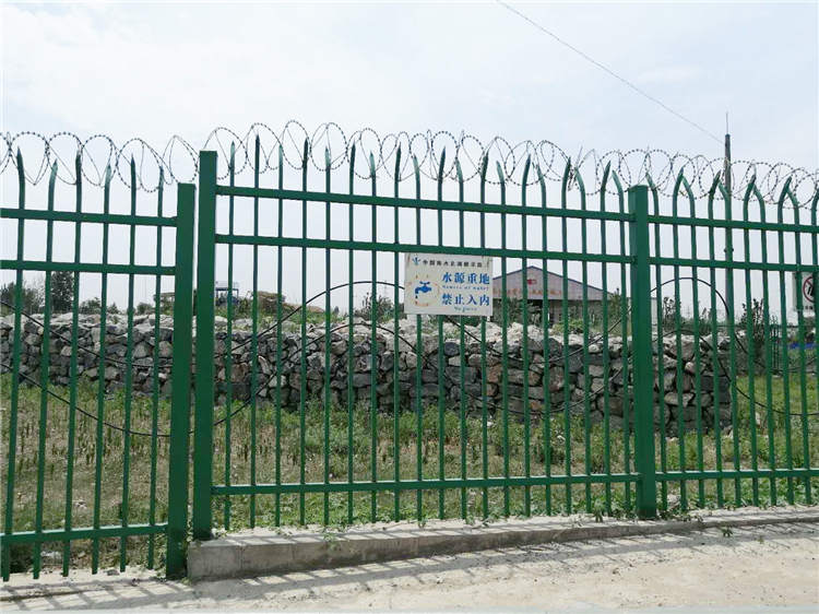 公園景區(qū)園林鋼筋網(wǎng)圍墻的設(shè)計(jì)樣式