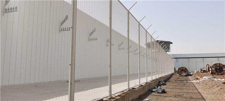 焊接網(wǎng)隔離柵